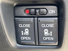 ��ξ¦�ѥ���饤�ɥɥ��ۥ��ޡ��ȥ����䱿ž�ʤΥ����å��Ǹ���ξ¦���饤�ɥɥ��γ��Ĥ���ǽ����ư�������Ϥ�����ƥɥ��򳫤���ɬ�פ�̵���������ʤ����ͤǤ��ñ�˳����Ĥ�Ǥ���Ŭ�Ǥ��� 4