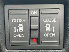 ��ξ¦�ѥ���饤�ɥɥ��ۥ��ޡ��ȥ����䱿ž�ʤΥ����å��Ǹ���ξ¦���饤�ɥɥ��γ��Ĥ���ǽ����ư�������Ϥ�����ƥɥ��򳫤���ɬ�פ�̵���������ʤ����ͤǤ��ñ�˳����Ĥ�Ǥ���Ŭ�Ǥ��� 4