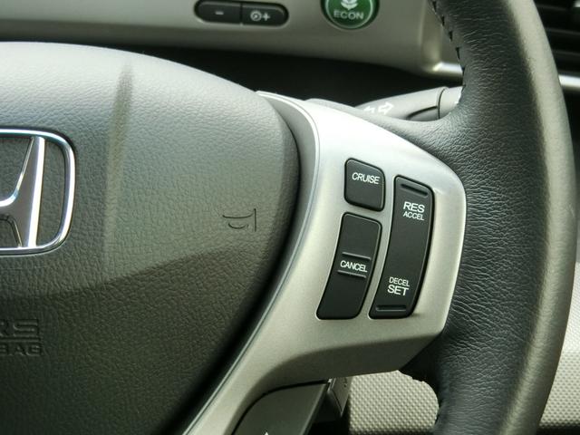 フリードハイブリッド ハイブリッド プレミアムエディション プレミア故障保証ゴールド1年付 両側パワースライドドア 純正ナビ フルセグ BT Bカメラ 純正FDモニター ハーフレザーシート 革巻ステアリング スマートキー2個 ETC HIDヘッドライト(18枚目)