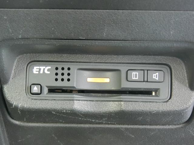 フリードハイブリッド ハイブリッド プレミアムエディション プレミア故障保証ゴールド1年付 両側パワースライドドア 純正ナビ フルセグ BT Bカメラ 純正FDモニター ハーフレザーシート 革巻ステアリング スマートキー2個 ETC HIDヘッドライト(21枚目)