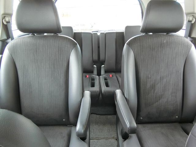 フリードハイブリッド ハイブリッド プレミアムエディション プレミア故障保証ゴールド1年付 両側パワースライドドア 純正ナビ フルセグ BT Bカメラ 純正FDモニター ハーフレザーシート 革巻ステアリング スマートキー2個 ETC HIDヘッドライト(36枚目)