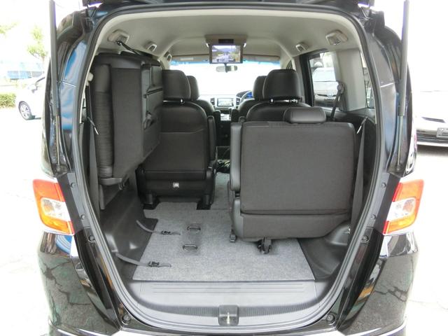 フリードハイブリッド ハイブリッド プレミアムエディション プレミア故障保証ゴールド1年付 両側パワースライドドア 純正ナビ フルセグ BT Bカメラ 純正FDモニター ハーフレザーシート 革巻ステアリング スマートキー2個 ETC HIDヘッドライト(40枚目)