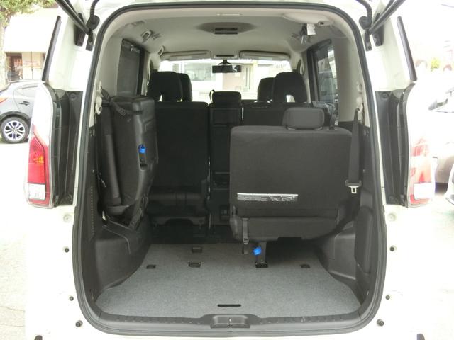 セレナ ハイウェイスター　プレミア故障保証プラチナ２年付　純正ＳＤナビ　フルセグ　ＢＴ　アラウンドビューモニター　衝突被害軽減装置　ＷＰスライドドア　クルコン　ＥＴＣ　ＬＥＤヘッド　純正１６ＡＷ　インテリジェントキー２個（41枚目）