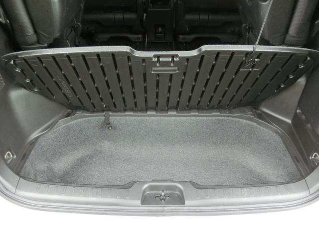 セレナ ハイウェイスター　プレミア故障保証プラチナ２年付　純正ＳＤナビ　フルセグ　ＢＴ　アラウンドビューモニター　衝突被害軽減装置　ＷＰスライドドア　クルコン　ＥＴＣ　ＬＥＤヘッド　純正１６ＡＷ　インテリジェントキー２個（43枚目）