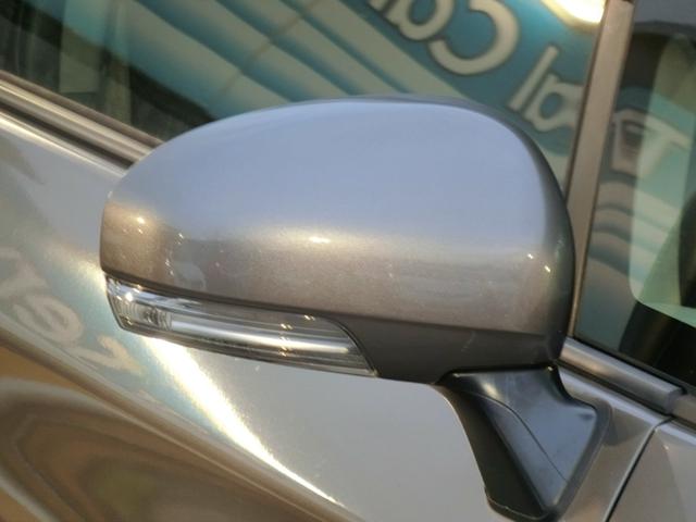プリウス S LEDエディション LEDヘッドライト クルーズコントロール 踏み間違い抑制装置 ストラーダナビ ETC Bカメラ 純正15AW オートライト スマートキー2個(8枚目)