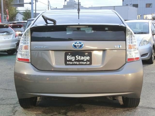 プリウス S LEDエディション LEDヘッドライト クルーズコントロール 踏み間違い抑制装置 ストラーダナビ ETC Bカメラ 純正15AW オートライト スマートキー2個(12枚目)