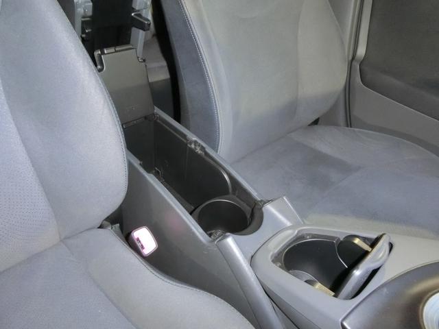 プリウス S LEDエディション LEDヘッドライト クルーズコントロール 踏み間違い抑制装置 ストラーダナビ ETC Bカメラ 純正15AW オートライト スマートキー2個(27枚目)