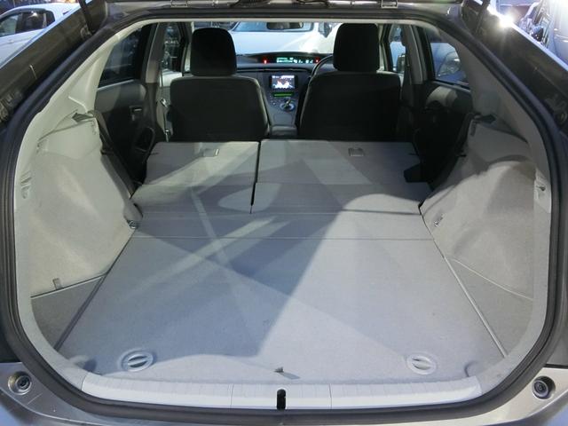 プリウス S LEDエディション LEDヘッドライト クルーズコントロール 踏み間違い抑制装置 ストラーダナビ ETC Bカメラ 純正15AW オートライト スマートキー2個(37枚目)