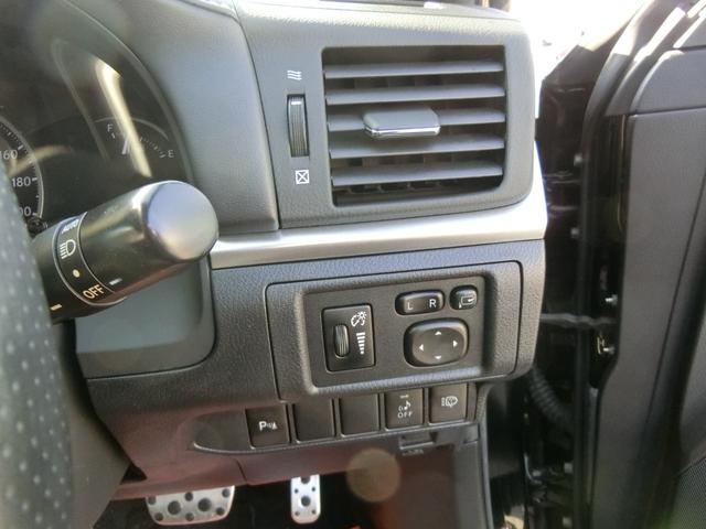 CT CT200h Fスポーツ 純正HDDナビ フルセグ Bカメラ クルーズコントロールパドルシフト 革巻ステアリング 前席左右シートヒーター 純正17インチアルミ スマートキー2個 カードキー(20枚目)