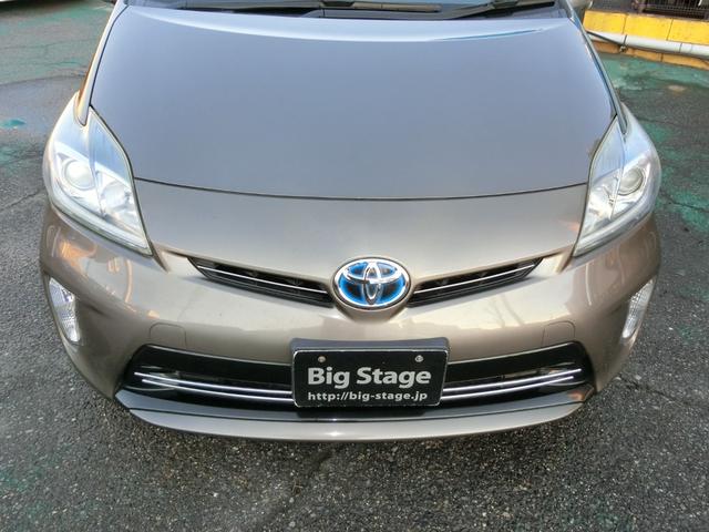 プリウス Ｓマイコーデ　プレミア故障保証ゴールドプラン１年　ストラーダナビ　ＢＴ　フルセグ　ＤＶＤ再生　Ｂカメラ　ＨＩＤ　オートライト　ＥＴＣ　社外ドライブレコーダー　合皮コンビシート　スマートキー２個　社外１５ＡＷ（6枚目）