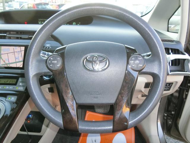 プリウス Ｓマイコーデ　プレミア故障保証ゴールドプラン１年　ストラーダナビ　ＢＴ　フルセグ　ＤＶＤ再生　Ｂカメラ　ＨＩＤ　オートライト　ＥＴＣ　社外ドライブレコーダー　合皮コンビシート　スマートキー２個　社外１５ＡＷ（23枚目）