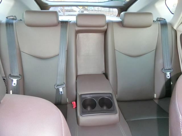 プリウス Ｓマイコーデ　プレミア故障保証ゴールドプラン１年　ストラーダナビ　ＢＴ　フルセグ　ＤＶＤ再生　Ｂカメラ　ＨＩＤ　オートライト　ＥＴＣ　社外ドライブレコーダー　合皮コンビシート　スマートキー２個　社外１５ＡＷ（41枚目）