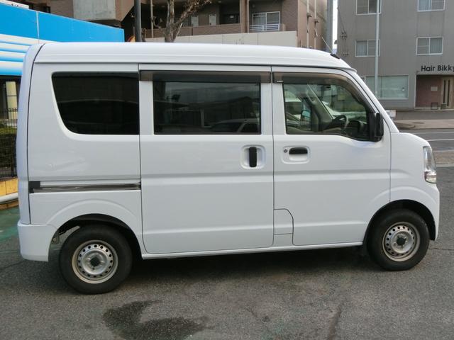 エブリイ ＰＣ　プレミア故障保証ゴールドプラン１年　ハイルーフ　キーレス　両側スライドドア　Ｗエアバッグ　前席パワーウインドウ　　　　２ＷＤ　オーバーヘッドシェル　オートギアシフト　　　　　走行３４０２５Ｋｍ（11枚目）