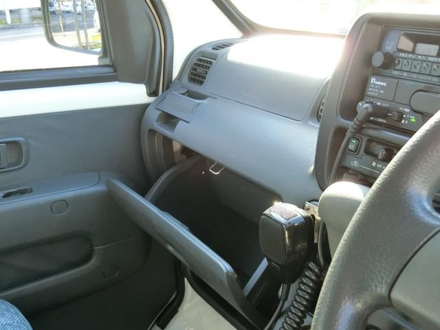 ハイゼットカーゴ スペシャル　プレミア故障保証ゴールドプラン１年　走行１７５０４Ｋｍ　ＷエアＢ　両側スライドドア　ノボル電機車載用拡声装置　ＳＤプレーヤー搭載アンプ　レベライザー付きヘッドライト　前席左右パワーウインドウ（22枚目）