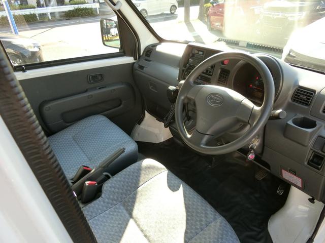 ハイゼットカーゴ スペシャル　プレミア故障保証ゴールドプラン１年　走行１７５０４Ｋｍ　ＷエアＢ　両側スライドドア　ノボル電機車載用拡声装置　ＳＤプレーヤー搭載アンプ　レベライザー付きヘッドライト　前席左右パワーウインドウ（24枚目）