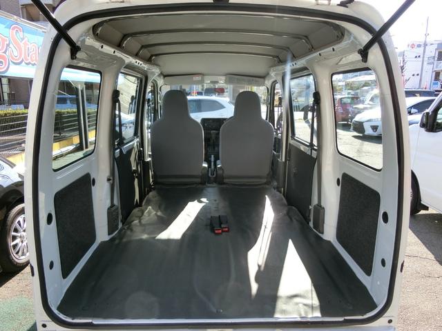 ハイゼットカーゴ スペシャル　プレミア故障保証ゴールドプラン１年　走行１７５０４Ｋｍ　ＷエアＢ　両側スライドドア　ノボル電機車載用拡声装置　ＳＤプレーヤー搭載アンプ　レベライザー付きヘッドライト　前席左右パワーウインドウ（32枚目）