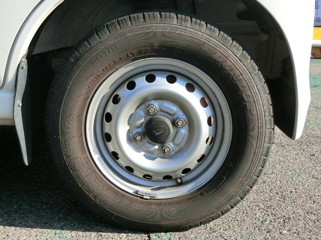 ハイゼットカーゴ スペシャル　プレミア故障保証ゴールドプラン１年　走行１７５０４Ｋｍ　ＷエアＢ　両側スライドドア　ノボル電機車載用拡声装置　ＳＤプレーヤー搭載アンプ　レベライザー付きヘッドライト　前席左右パワーウインドウ（33枚目）