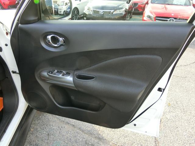 ジューク １５ＲＸ　タイプＶ　プレミア保証ゴールド２年　純正ナビ　フルセグ　ＢＴ　Ｂカメ　ＮＥＷ１６アルミ（ＡＭＥ．ＰＰＸ－ＧＸ１４）＋　ＮＥＷ－ＴＯＹＯオープンカントリー１６タイヤ　コムテック３６０度前後ドラレコ　インテリキー２（20枚目）