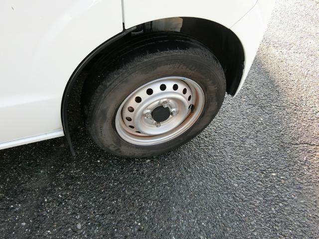 エブリイ ＰＡリミテッド　セーフティサポート装着車　プレミア保証ゴールド１年　デュアルカメラブレーキサポート　ＥＳＰ（車輌走行安定補助システム）パーキングセンサー　オーバーヘッドコンソール　前席左右ＰＷ　キーレス＋スペアキー（43枚目）