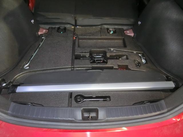 プリウス Ｓツーリングセレクション　プレミア故障保証ゴールドプラン１年　純正ＳＤナビ　フルセグ　ＢＴ　Ｂカメラ　ＥＴＣ　ＬＥＤヘッドライト　ＬＥＤフォグ　黒革レザーシート　シートヒーター　純正１７ＡＷ　　クルーコン　スマートキー２個（47枚目）