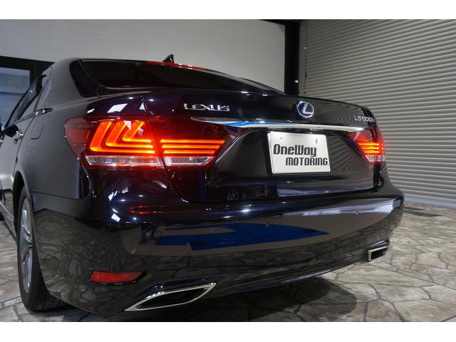 LS600h バージョンC Iパッケージ サンルーフ 三眼(11枚目)