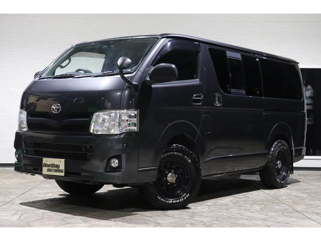 ハイエースバン ロングスーパーＧＬ　３型モデル４ＷＤ・ディーゼル・ＨＩＤヘッド・デイトナ１６ＡＷ・グッドリッチ・サントレックスヒッチメンバ・小窓・ＬＥＤテール（2枚目）
