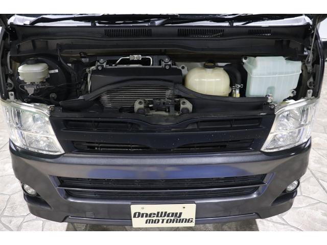 ハイエースバン ロングスーパーＧＬ　３型モデル４ＷＤ・ディーゼル・ＨＩＤヘッド・デイトナ１６ＡＷ・グッドリッチ・サントレックスヒッチメンバ・小窓・ＬＥＤテール（54枚目）