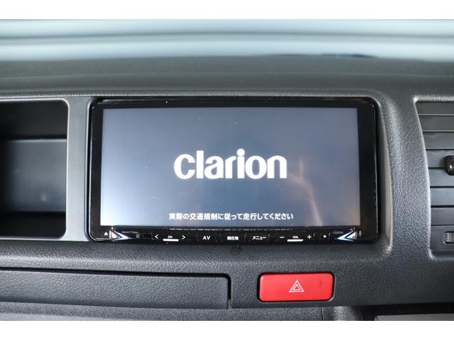 ハイエースバン ＳロングワイドＤＸ　ＧＬパッケージ　８人乗り・３列シート・キャンピング・ディーゼル・オグショー架装車・ベッドキット・シンク・コの字・対面シート・デジタルインナドラレコ・リアヒータ・リアクーラ・現行モデル・全カーテンキット・パールホワイト（23枚目）