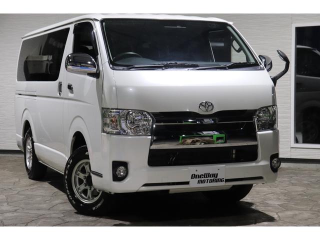 ハイエースバン ロングスーパーＧＬ　５型モデル４ＷＤ・ディーゼル・純正ＳＤナビ・フルセグブルーツース・バックカメラ・ＥＴＣ・ＬＥＤヘッドライト・ＴＳＳ・ＬＤＡ・ＡＨＢ・左側面軽損修復・ミラー型ドライブレコーダ・ＡＣ１００Ｖ・小窓（8枚目）