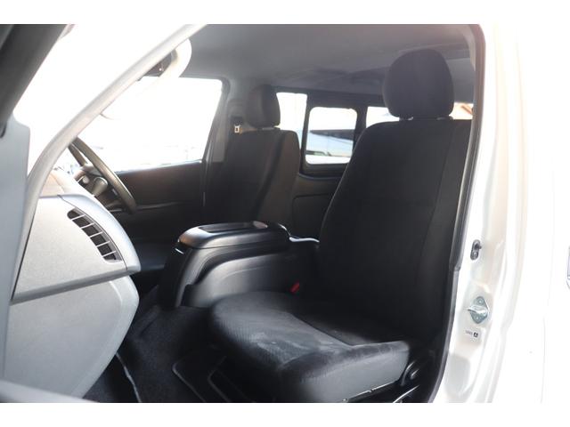 ハイエースバン ロングスーパーＧＬ　５型モデル４ＷＤ・ディーゼル・純正ＳＤナビ・フルセグブルーツース・バックカメラ・ＥＴＣ・ＬＥＤヘッドライト・ＴＳＳ・ＬＤＡ・ＡＨＢ・左側面軽損修復・ミラー型ドライブレコーダ・ＡＣ１００Ｖ・小窓（22枚目）