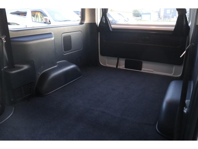 ハイエースバン ロングスーパーＧＬ　５型モデル４ＷＤ・ディーゼル・純正ＳＤナビ・フルセグブルーツース・バックカメラ・ＥＴＣ・ＬＥＤヘッドライト・ＴＳＳ・ＬＤＡ・ＡＨＢ・左側面軽損修復・ミラー型ドライブレコーダ・ＡＣ１００Ｖ・小窓（42枚目）