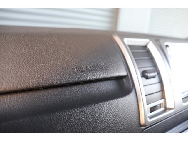 ハイエースバン ロングスーパーＧＬ　６型モデル・４ＷＤ・ＬＥＤヘッド・スマートキ・パノラミックビュモニタ・インテリジェントクリソナ・純正ＳＤナビ・ＥＴＣ・ドライブレコーダ・ＡＣ１００Ｖ・ＴＳＳ・ＬＤＡ・ＡＨＢ・ＰＣＳ・（30枚目）