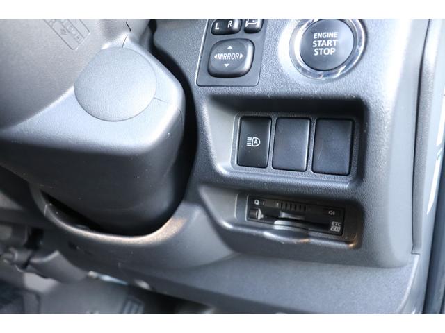 ハイエースバン ロングスーパーＧＬ　６型モデル・４ＷＤ・ＬＥＤヘッド・スマートキ・パノラミックビュモニタ・インテリジェントクリソナ・純正ＳＤナビ・ＥＴＣ・ドライブレコーダ・ＡＣ１００Ｖ・ＴＳＳ・ＬＤＡ・ＡＨＢ・ＰＣＳ・（33枚目）