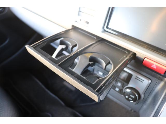 ハイエースバン ロングスーパーＧＬ　６型モデル・４ＷＤ・ＬＥＤヘッド・スマートキ・パノラミックビュモニタ・インテリジェントクリソナ・純正ＳＤナビ・ＥＴＣ・ドライブレコーダ・ＡＣ１００Ｖ・ＴＳＳ・ＬＤＡ・ＡＨＢ・ＰＣＳ・（37枚目）