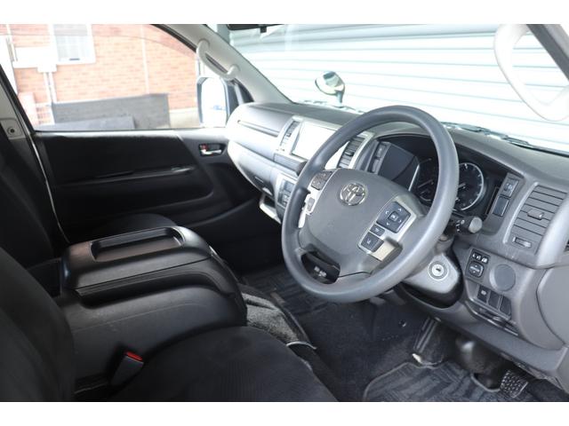 ハイエースバン ロングスーパーGL 6型モデル4WD・パナソニックSDナビ・フルセグブルーツース・バックカメラ・ETC車載機・ドライブレコーダ・TSS・PCS・AHB・LDA・アクセサリーコンセント100V・ステアリングスイッチ(19枚目)