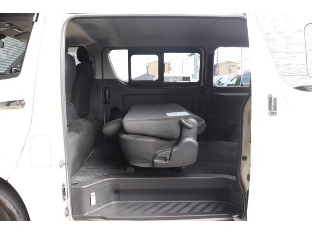 ハイエースバン ロングスーパーGL 6型モデル4WD・パナソニックSDナビ・フルセグブルーツース・バックカメラ・ETC車載機・ドライブレコーダ・TSS・PCS・AHB・LDA・アクセサリーコンセント100V・ステアリングスイッチ(44枚目)