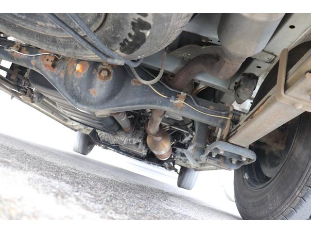 ハイエースバン ロングスーパーGL 6型モデル4WD・パナソニックSDナビ・フルセグブルーツース・バックカメラ・ETC車載機・ドライブレコーダ・TSS・PCS・AHB・LDA・アクセサリーコンセント100V・ステアリングスイッチ(60枚目)