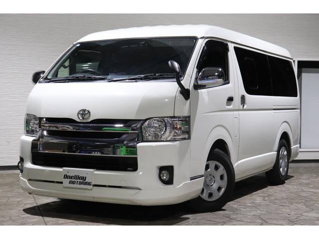 ハイエースバン ロングワイドスーパーGL 4型モデル・ミドルルーフワイド・8ナンバー2年車検・エセックスFリップ・フリップダウンモニタ・SDナビ・ETC・ドライブレコーダ・シートカバ・荷室床張り施工・ディーゼル・AC100V(4枚目)