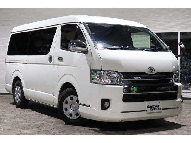 ハイエースバン ロングワイドスーパーGL 4型モデル・ミドルルーフワイド・8ナンバー2年車検・エセックスFリップ・フリップダウンモニタ・SDナビ・ETC・ドライブレコーダ・シートカバ・荷室床張り施工・ディーゼル・AC100V(7枚目)