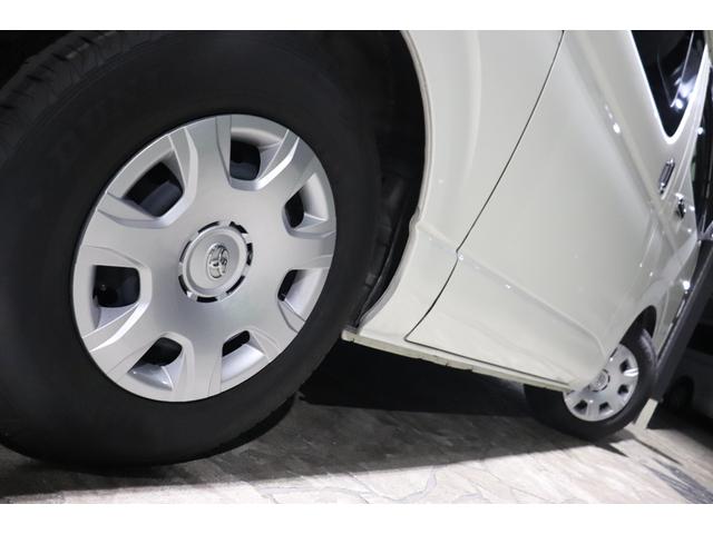 ハイエースバン ロングワイドスーパーGL 4型モデル・ミドルルーフワイド・8ナンバー2年車検・エセックスFリップ・フリップダウンモニタ・SDナビ・ETC・ドライブレコーダ・シートカバ・荷室床張り施工・ディーゼル・AC100V(14枚目)