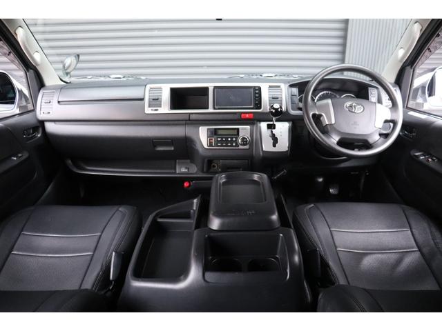 ハイエースバン ロングワイドスーパーGL 4型モデル・ミドルルーフワイド・8ナンバー2年車検・エセックスFリップ・フリップダウンモニタ・SDナビ・ETC・ドライブレコーダ・シートカバ・荷室床張り施工・ディーゼル・AC100V(18枚目)