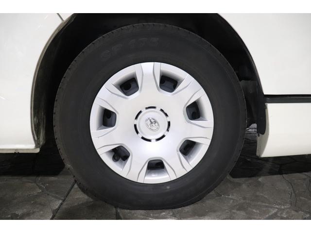 ハイエースバン ロングワイドスーパーGL 4型モデル・ミドルルーフワイド・8ナンバー2年車検・エセックスFリップ・フリップダウンモニタ・SDナビ・ETC・ドライブレコーダ・シートカバ・荷室床張り施工・ディーゼル・AC100V(50枚目)