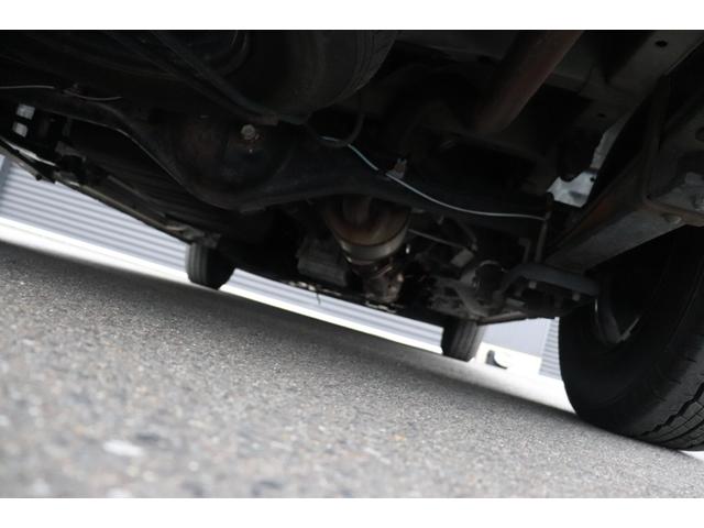 ハイエースバン ロングワイドスーパーGL 4型モデル・ミドルルーフワイド・8ナンバー2年車検・エセックスFリップ・フリップダウンモニタ・SDナビ・ETC・ドライブレコーダ・シートカバ・荷室床張り施工・ディーゼル・AC100V(55枚目)