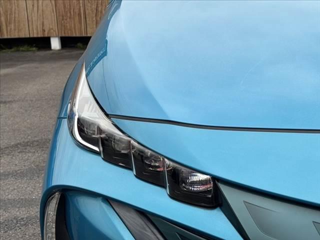 プリウスＰＨＶ Ｓナビパッケージ　純正１１．６インチナビ　トヨタセーフティセンス　ステアリングヒーター　禁煙車　シートヒーター　ＥＴＣ２．０　フルセグＴＶ　バックカメラ　スマートキー　Ｂｌｕｅｔｏｏｔｈ　レーダークルーズコントロール（25枚目）