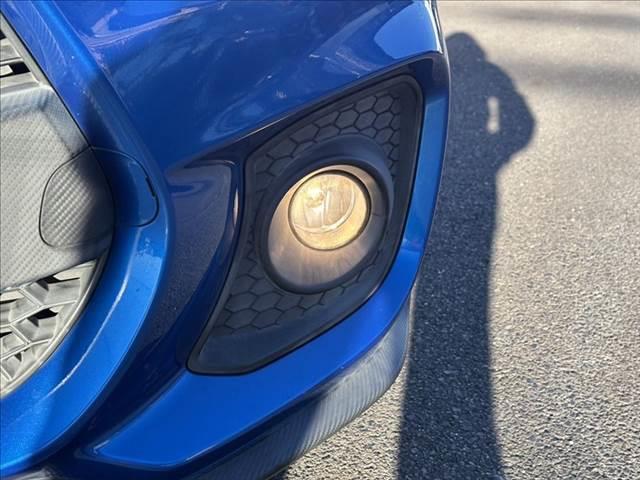 スイフトスポーツ ベースグレード 6速MT 純正8インチナビ フルセグ 全方位カメラ ETC 禁煙車 アイライン クスコタワーバー 衝突軽減ブレーキ レーダークルーズコントロール Bluetooth シートヒーター LEDヘッドライト(13枚目)