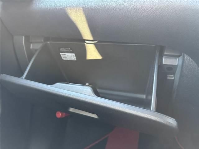 スイフトスポーツ ベースグレード 6速MT 純正8インチナビ フルセグ 全方位カメラ ETC 禁煙車 アイライン クスコタワーバー 衝突軽減ブレーキ レーダークルーズコントロール Bluetooth シートヒーター LEDヘッドライト(52枚目)