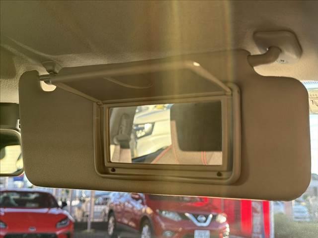 スイフトスポーツ ベースグレード 6速MT メモリーナビ フルセグTV ETC ローダウン アイライン クスコタワーバー 衝突軽減ブレーキ 禁煙車 レーダークルーズコントロール Bluetooth LEDヘッドライト シートヒーター(49枚目)