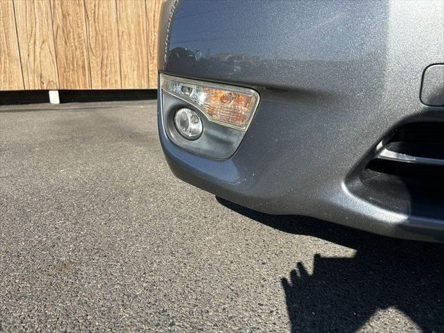 ティアナ ＸＬ　ＳＤナビ　フルセグＴＶ　Ｂｌｕｅｔｏｏｔｈ　バックカメラ　パワーシート　禁煙車　ＨＩＤヘッドライト　ＥＴＣ　スマートキー　オートエアコン　パワーウィンドウ　パワーステアリング（24枚目）