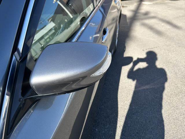 ティアナ ＸＬ　ＳＤナビ　フルセグＴＶ　Ｂｌｕｅｔｏｏｔｈ　バックカメラ　パワーシート　禁煙車　ＨＩＤヘッドライト　ＥＴＣ　スマートキー　オートエアコン　パワーウィンドウ　パワーステアリング（27枚目）