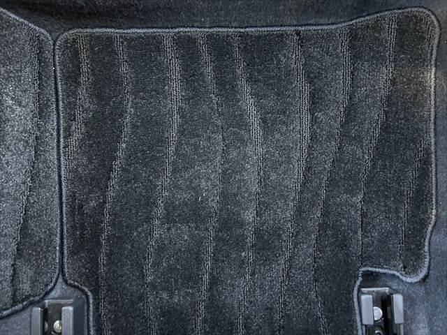 ティアナ ＸＬ　ＳＤナビ　フルセグＴＶ　Ｂｌｕｅｔｏｏｔｈ　バックカメラ　パワーシート　禁煙車　ＨＩＤヘッドライト　ＥＴＣ　スマートキー　オートエアコン　パワーウィンドウ　パワーステアリング（55枚目）